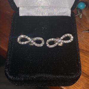 Infinity earrings